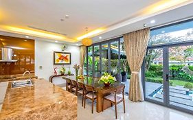 Luxury Dana Beach Resort & Spa